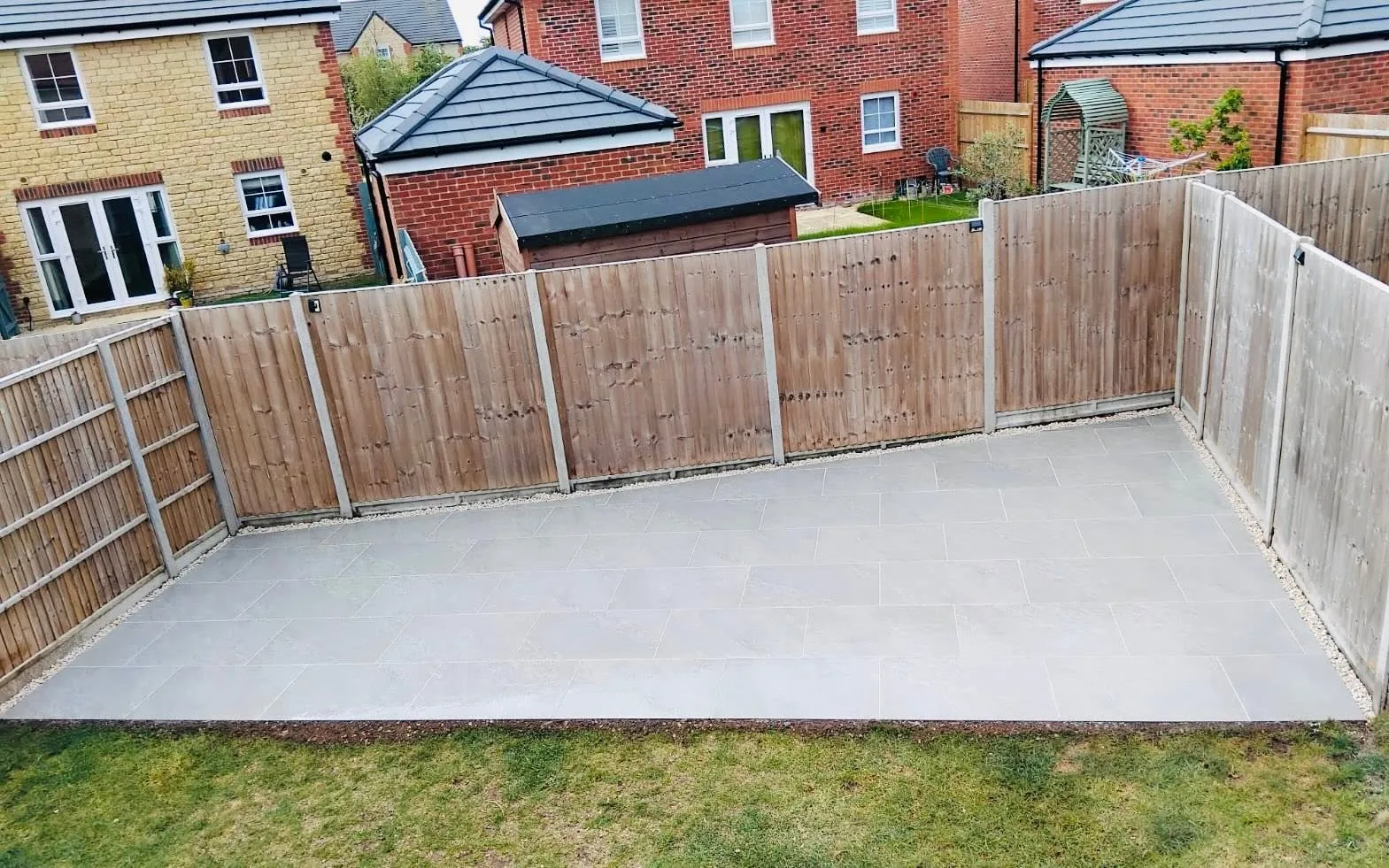 Finished double Bellezza Fino porcelain patio in a High Wycombe garden