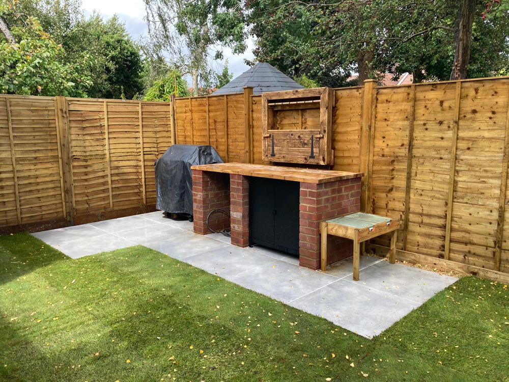 garden_barbecue - Complete Garden Transformation with Porcelain Patio